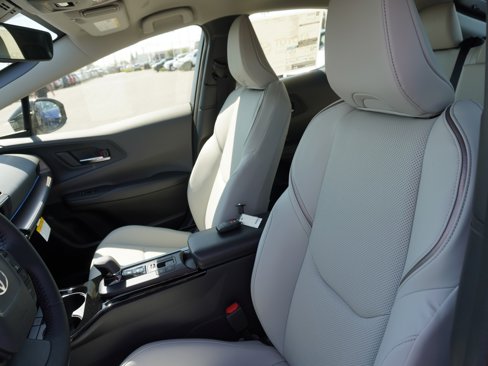 New 2026 Toyota Prius XLE image 23