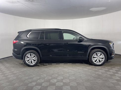 Used 2024 GMC Acadia Elevation image 5