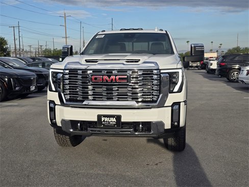 New 2026 GMC Sierra 2500 Denali w/ Denali Reserve Package image 2