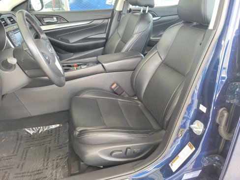 Used 2023 Nissan Maxima SV w/ Floor Mat Group image 18