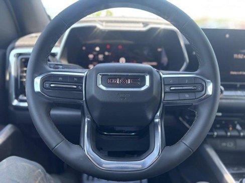 New 2025 GMC Canyon Elevation image 22