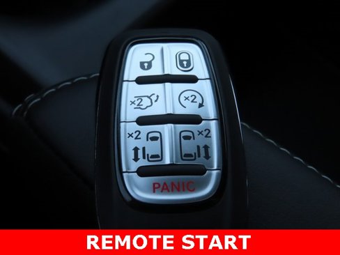 New 2026 Chrysler Pacifica Select image 37