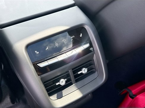 New 2026 Cadillac Lyriq V image 27