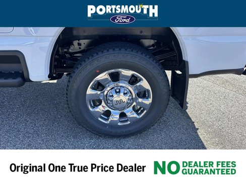 New 2025 Ford F250 King Ranch w/ Chrome Package image 35