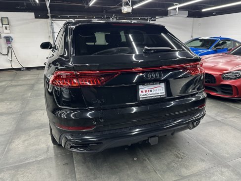 Used 2023 Audi Q8 Prestige image 5