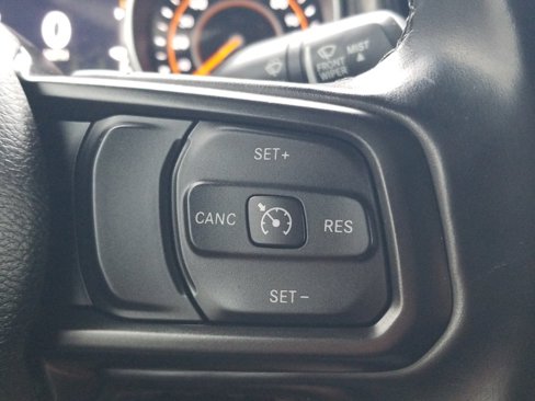 Used 2021 Jeep Gladiator Sport image 16