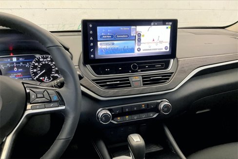 Certified 2024 Nissan Altima 2.5 SV w/ SV Premium Package image 5