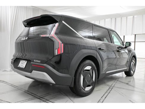 New 2026 Kia EV9 Light image 7