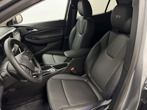 New 2026 Buick Encore GX Sport Touring image 21
