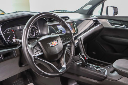 Used 2023 Cadillac XT6 Premium Luxury image 25