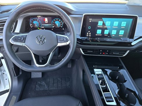 New 2025 Volkswagen Atlas Cross Sport SE image 10