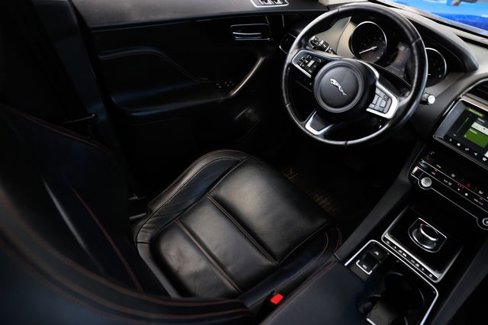 Used 2020 Jaguar F-PACE Prestige image 22