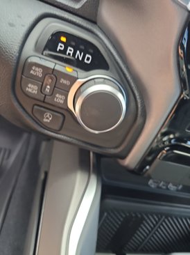 New 2026 RAM 1500 4x4 Crew Cab image 23