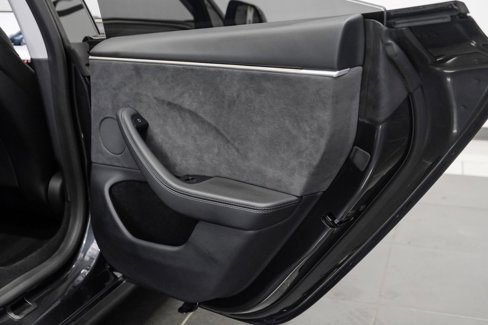 Used 2025 Tesla Model 3 Long Range image 49