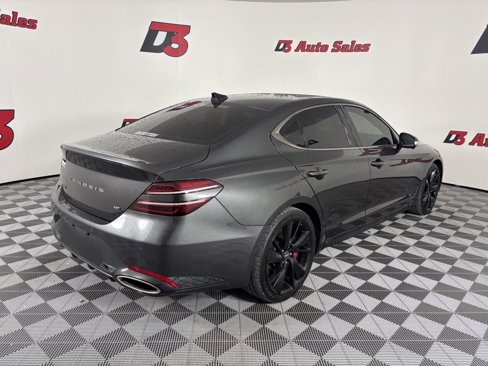 Used 2022 Genesis G70 3.3T image 6