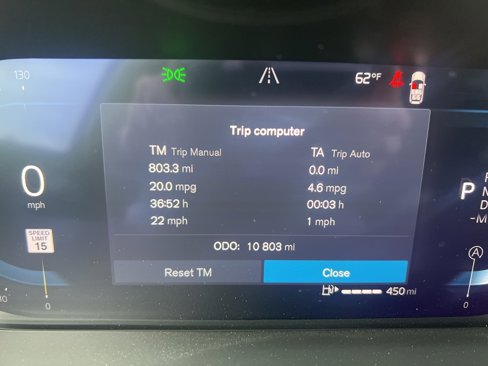 Used 2025 Volvo XC90 B5 Plus image 17