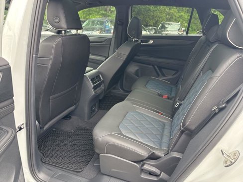 New 2025 Volkswagen Atlas Cross Sport SEL Premium R-Line image 26