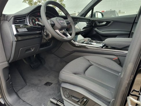 New 2025 Audi Q7 3.0T Premium Plus image 2