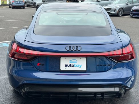 Used 2022 Audi RS e-tron GT w/ Carbon Performance Package image 39