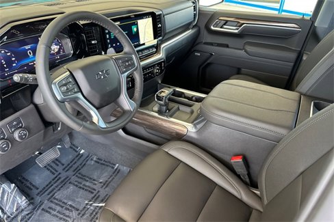 New 2025 Chevrolet Silverado 1500 LT Trail Boss w/ Convenience Package II image 13