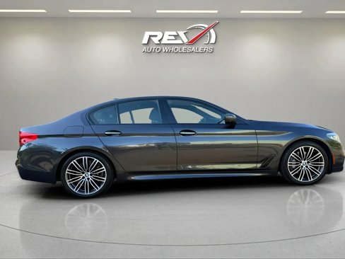Used 2018 BMW 540i xDrive image 6