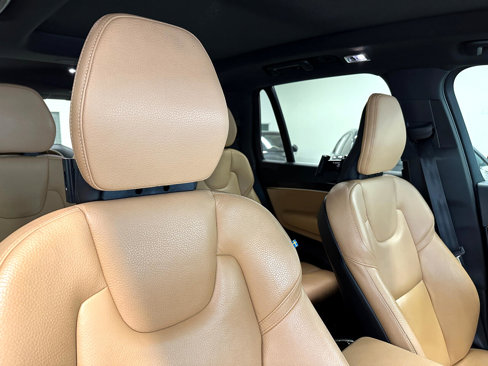 Used 2019 Volvo XC90 T6 Momentum image 28