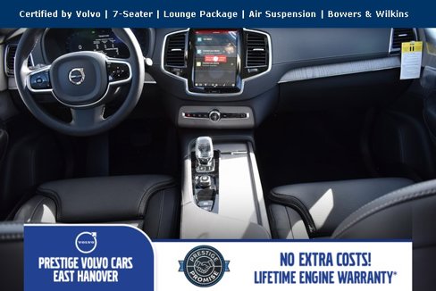 Used 2025 Volvo XC90 B6 Ultra w/ Lounge Package image 12