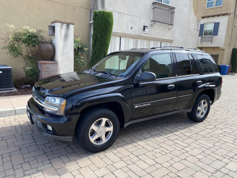Used 2003 Chevrolet TrailBlazer LT w/ Preferred Equipment Group image 1
