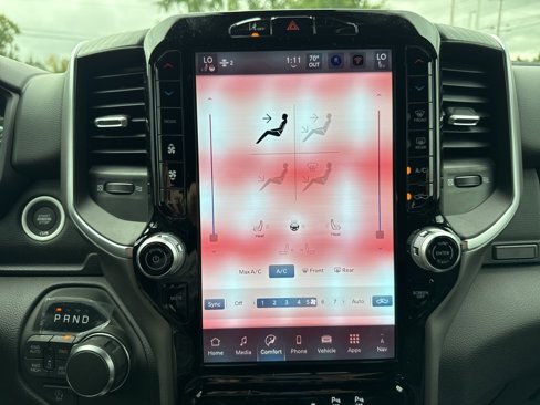 New 2026 RAM 1500 4x4 Crew Cab image 38