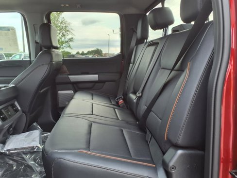 New 2025 Ford F250 Lariat image 13