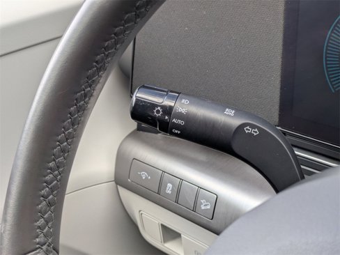 Certified 2024 Hyundai Kona SEL image 22