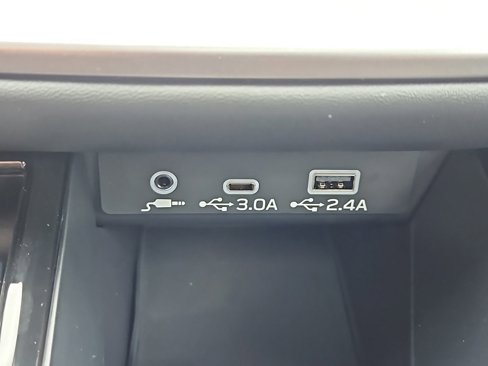 New 2025 Subaru Outback Limited image 16