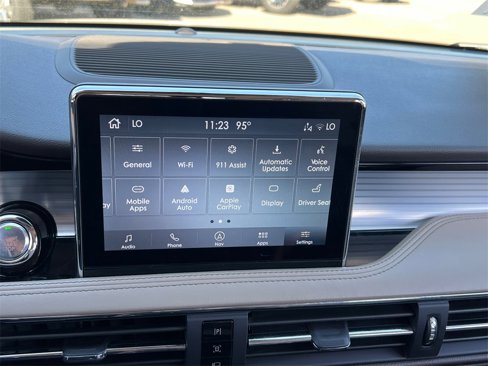 Used 2021 Lincoln Corsair AWD image 20