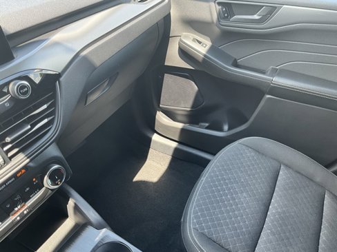 Used 2024 Ford Escape Active image 15