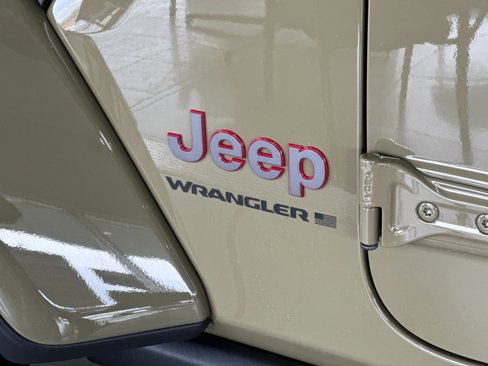 New 2025 Jeep Wrangler Unlimited Rubicon image 25