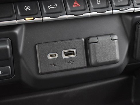 Used 2022 Chevrolet Silverado 1500 RST image 25