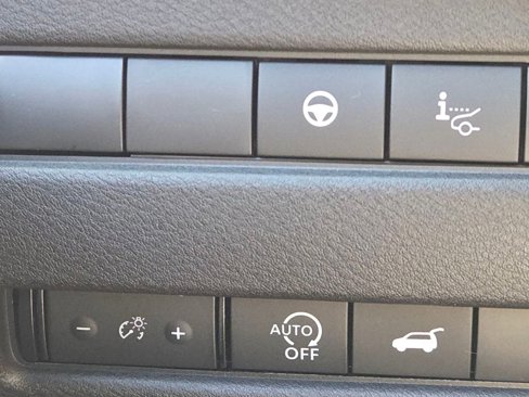 New 2026 Nissan Rogue Platinum image 21