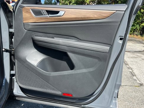 New 2026 Volkswagen Atlas SE image 7