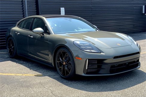 New 2025 Porsche Panamera 4 image 12