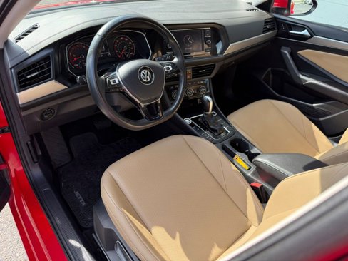 Used 2019 Volkswagen Jetta SE image 16