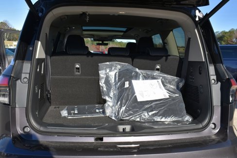 New 2025 INFINITI QX80 Luxe image 35