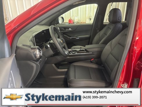 New 2026 Chevrolet Equinox LT w/ Convenience Package II image 17