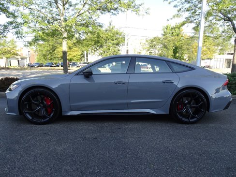 New 2026 Audi RS 7 Performance image 2