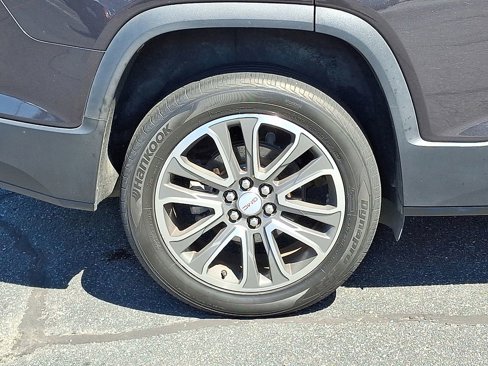 Used 2017 GMC Acadia SLT image 26