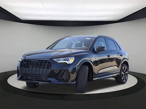 New 2025 Audi Q3 2.0T Premium Plus image 3