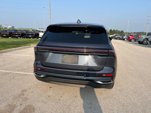 Used 2024 Lincoln Nautilus Premier image 42
