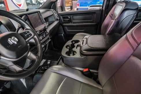 Used 2024 RAM 3500 Tradesman w/ Chrome Appearance Group image 26