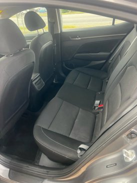 Used 2018 Hyundai Elantra SEL image 16