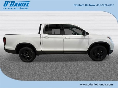 New 2026 Honda Ridgeline Black Edition image 7