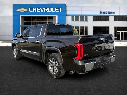 Used 2022 Toyota Tundra 1794 Edition image 3